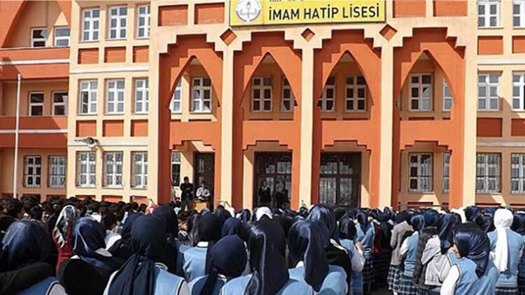 Proje imam hatip liseleri öğrenci alımı için kendi sınavını yapacak