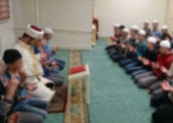 Medreseler, ‘Kuran kursu’ adı altında varlığını koruyor: Binlerce çocuk, tarikatların kıskacında