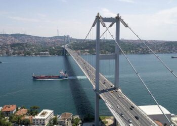 Cumhurbaşkanı kararı: Ramazan Bayramı’nda köprü ve otoyollar ücretsiz olacak