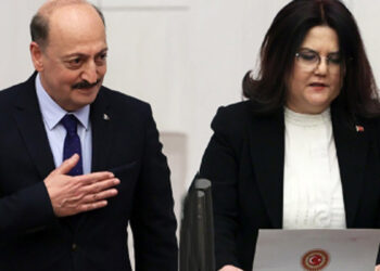 Resmi Gazete’de yayımlandı! Bakanlıklara yeni yardımcı
