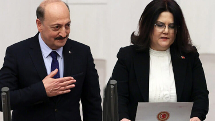 Resmi Gazete’de yayımlandı! Bakanlıklara yeni yardımcı