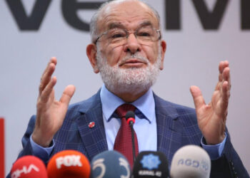 Karamollaoğlu’ndan Peker açıklaması: İstifa olmazsa ‘üstünü örtüyorsunuz’ derler