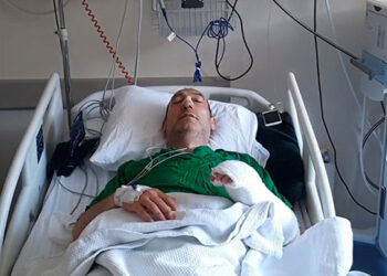 ‘Gürültü’ tartışması yaşadığı komşularınca darp edilen profesör, hastanelik oldu