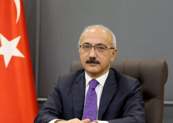 CHP’li Tanrıkulu’ndan Hazine ve Maliye Bakanı’na: 159 ton altın rezervi farkı olduğu iddiaları doğru mu?