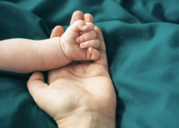 Doktorlar şaşkına döndü! Bir kadın aynı anda 9 çocuk dünyaya getirdi