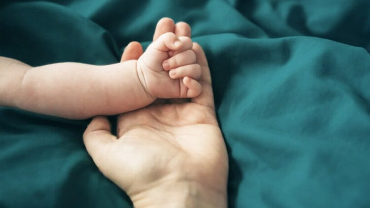 Doktorlar şaşkına döndü! Bir kadın aynı anda 9 çocuk dünyaya getirdi