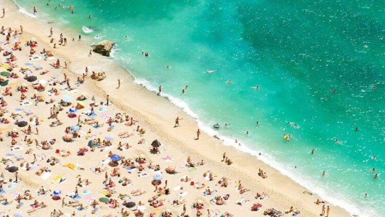 İşte Türk vatandaşlarının pandemi koşullarında daha kolay tatil yapabileceği ülkeler