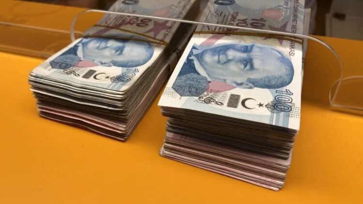 Bugün hesaplara yatıyor! 700 bini aşkın çalışanı ilgilendiren ödeme