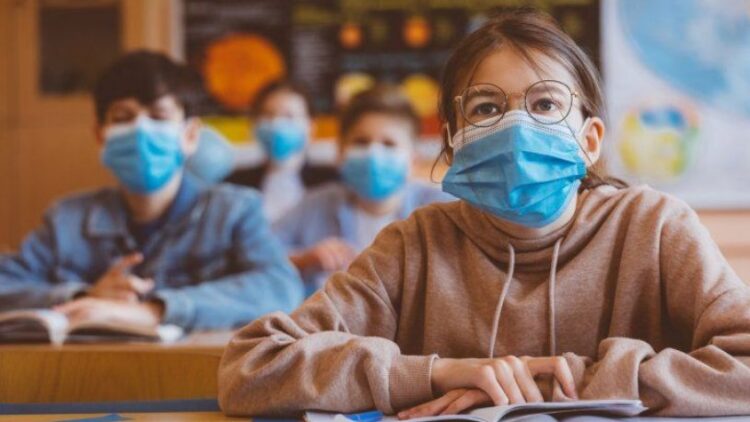 Prof. Dr. Osman Küçükosmanoğlu: Okullar ve aşılama unutuldu