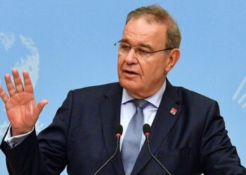 Faik Öztrak’tan Erdoğan’a ‘helallik’ göndermesi