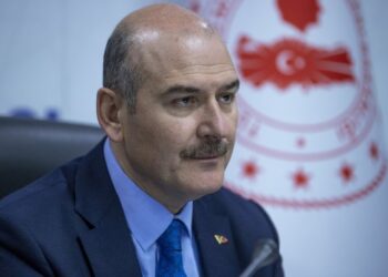 AKP’li isim Süleyman Soylu ile görüştü: Az önce yanından ayrıldım, kırgın ama…