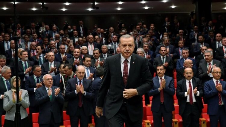 AKP içindeki kriz büyüyor: Kavga her alana yayıldı