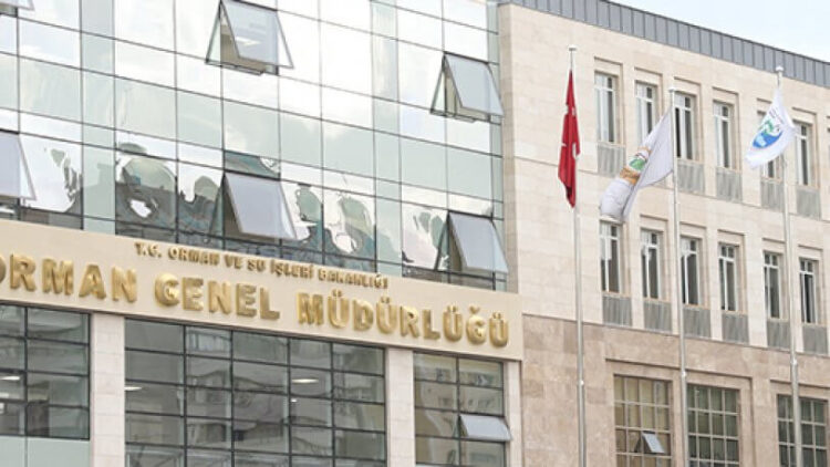 Çiftçi ‘borç’, bakanlık ‘promosyon’ derdinde