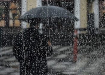 Meteoroloji’den sağanak yağış uyarısı: Sıcaklıklar 10 derece düşecek