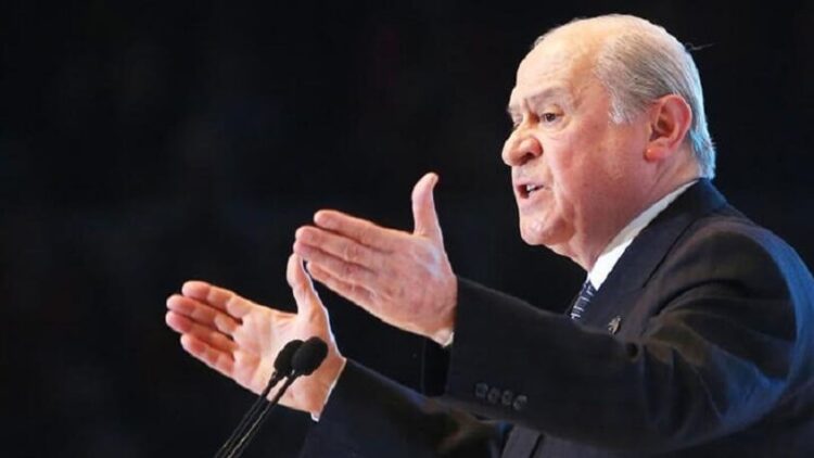 Kimin koyduğu merak konusu oldu: MHP resmi sitesinde Devlet Bahçeli’yi çıldırtacak fotoğraf!