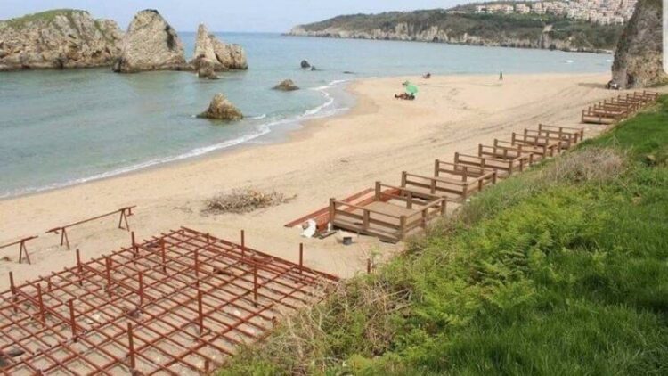 Şile’de kumsala loca ve foseptik çukuru… Köy halkı ayağa kalktı