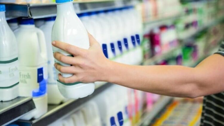 Sütün fiyatı el yakıyor: Tüketimi lüks hale geldi