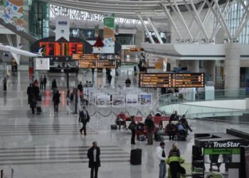 Otoyollar bitti sıra havalimanlarında: Uçmayan yolcular için şirketlere 172 milyon dolar ödeme yapıldı