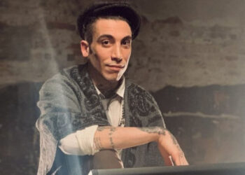 Can Bonomo çileden çıktı: Bu dünyanın problemi sizin eğitimsiz, cahil ve ırkçı olmanız