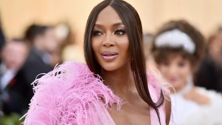 50 yaşındaki Naomi Campbell anne oldu