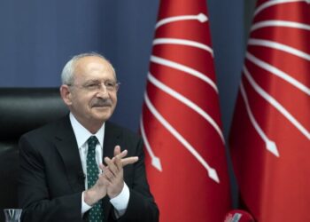 Kılıçdaroğlu: Gençler Atatürk’ün verdiği mücadeleyi çok iyi biliyor