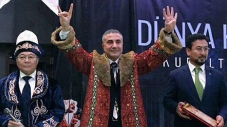 Sedat Peker’e ‘Türklük Hakanı’ unvanı veren isim Saray’dan çıktı!
