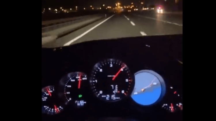 AKP’li vekilin yeğeninin paylaştığı video skandalı ortaya çıkardı!