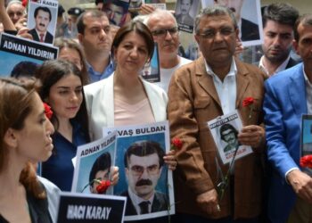 Sedat Peker’in iddialarının ardından, Savaş Buldan’a ilişkin Pervin Buldan’dan açıklama