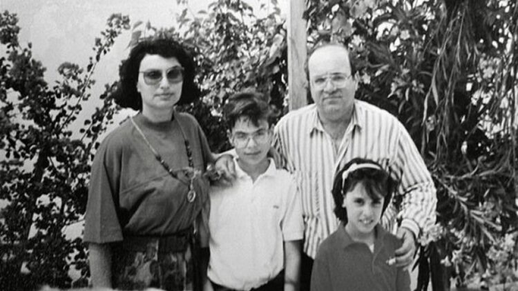 Uğur Mumcu’nun eşi Güldal Mumcu: Çekin tuğlaları yıkılsın duvar altında kim kalırsa kalsın