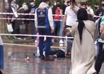 Genç kadın Galata Kulesi’nden atlayarak intihar etti!