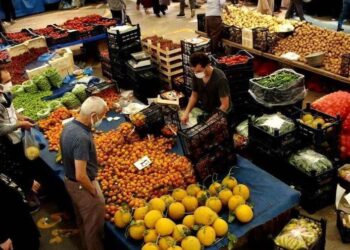 Evlerde yangın var tencereler kaynamıyor