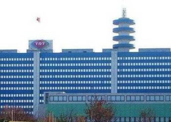 TRT’nin yeni umudu bandroller oldu