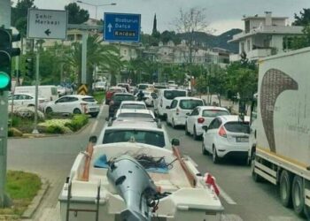 600 bin kişi gelen Muğla’yı salgın korkusu sardı