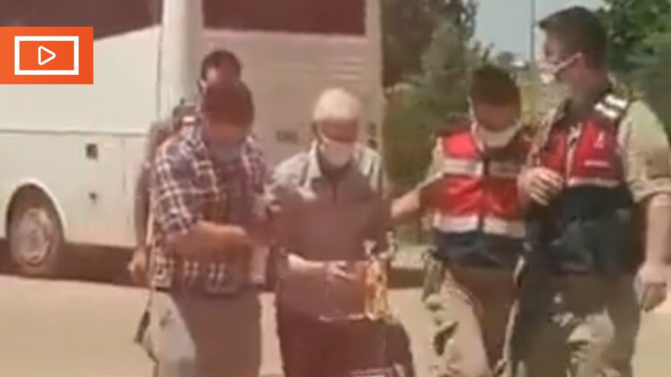 83 yaşındaki mahpusa kelepçeli sevk