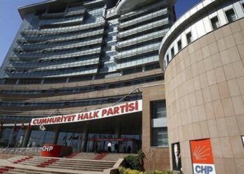 CHP’den “128 saniyelik” video