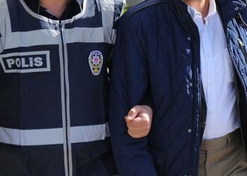 Alkol sattığı için gözaltına alınan esnaf: “Uyuşturucu satıcısına böyle baskın olmuyor”