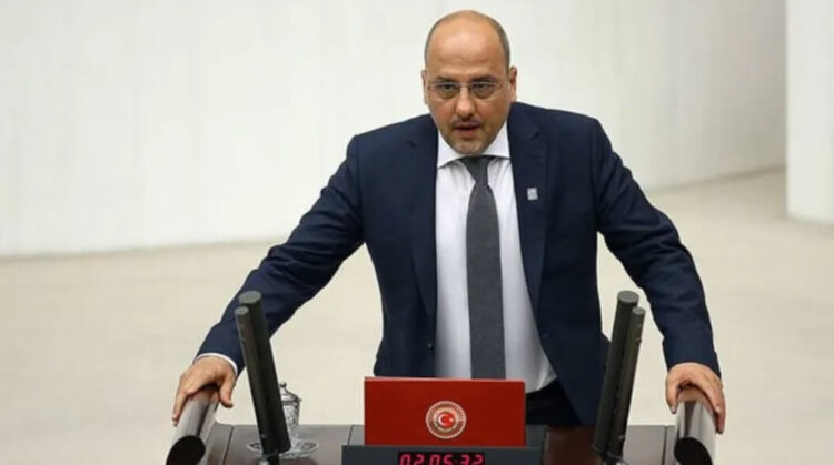 Ahmet Şık: Soylu da kaybederken kaybettirmekten çekinmeyeceğini söyledi