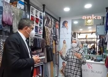 Tesettür mağazası işleten esnaftan Eroğan’a helallik yanıtı: Kesinlikle helal etmiyorum, canımız çok yandı