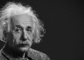 Einstein’ın el yazısı mektubu 1.2 milyon dolara satıldı