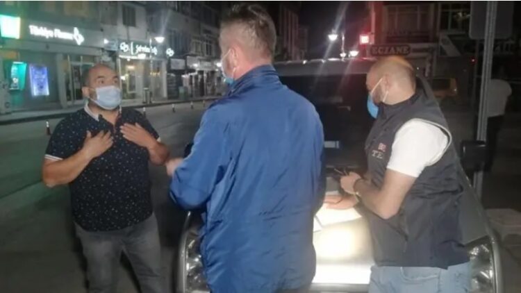 Denetim yapan polise şok etti: Şov yapmayın