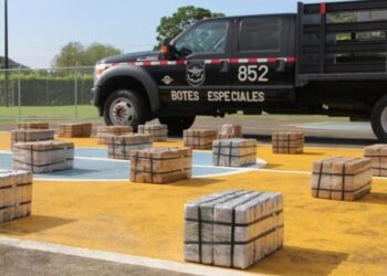 Rotası Mersin Limanı olan 616 paket kokain yüklü gemi Panama’da yakalandı