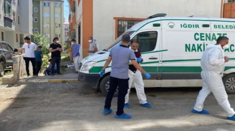 5 yıldır aranan kadının cesedi çelik sandıkta bodrum katında bulundu