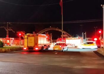 Diyarbakır’da askeri üsse maket uçakla saldırı girişimi