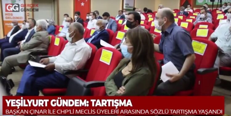 AKP’li başkan ‘Gri pasaport’ skandalında CHP’yi suçladı