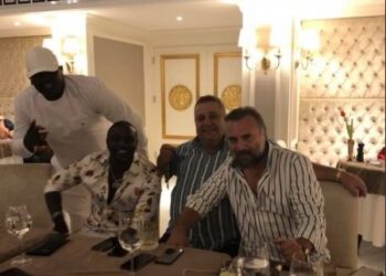 Halil Falyalı’nın Oktay Kaynarca ve Yavuz Bingöl’le fotoğrafları ortaya çıktı