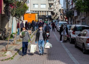 Aileleri yoksulluk dağıtıyor