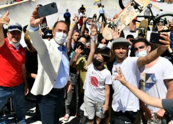 Beylikdüzü’nde kaykay zamanı