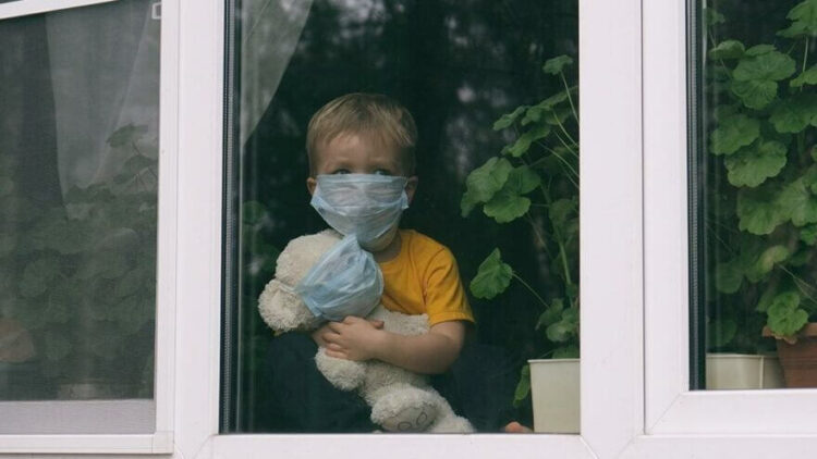 Psikologlardan pandemide çocuk sağlığı uyarısı