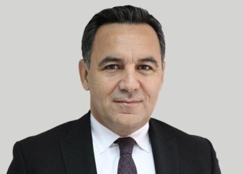 Sesli Köşe-Deniz Zeyrek-‘Sükut ikrardan gelir!’