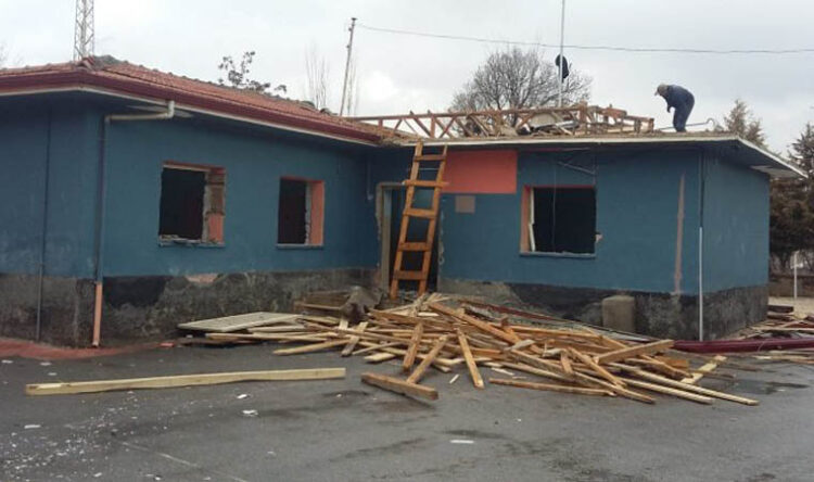 ‘Alevi köyüne okul yaptırmam’